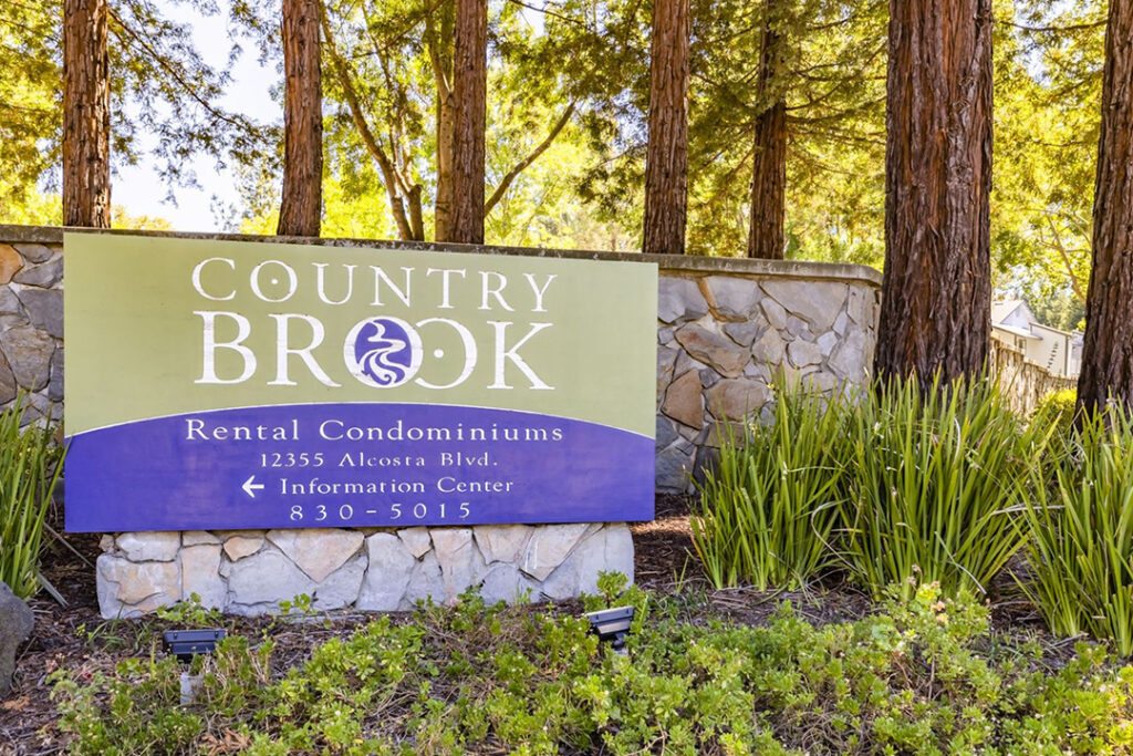 Country Brook entrance sign